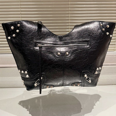 B  Head Cowhide Underarm Bag