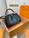 L  New Handbag (8 colours)