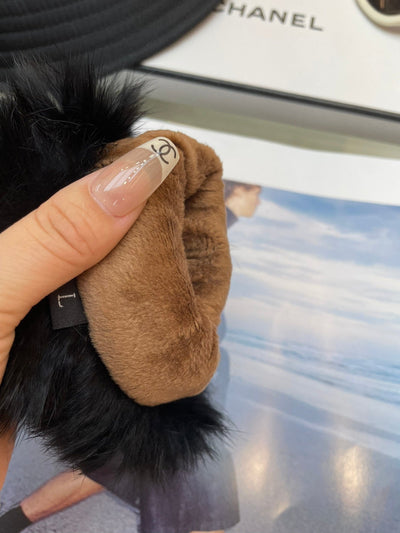 C  New Sheepskin Gloves