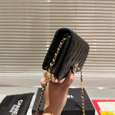 CH* caviar chain bag