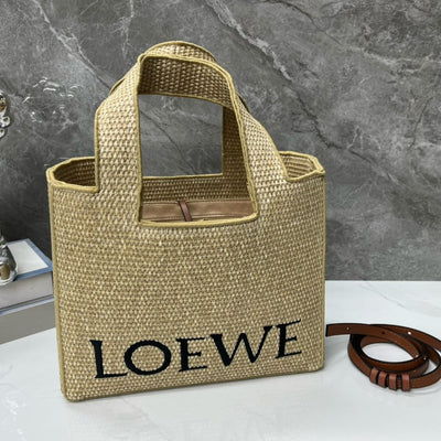 LOE* woven tote bag