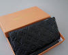 LOU* cowhide wallet