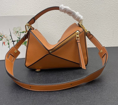 LOE* pebbled geometric bag