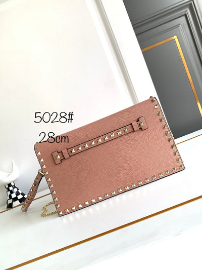 Valent* clutch bag