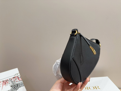 DIO* new saddle bag