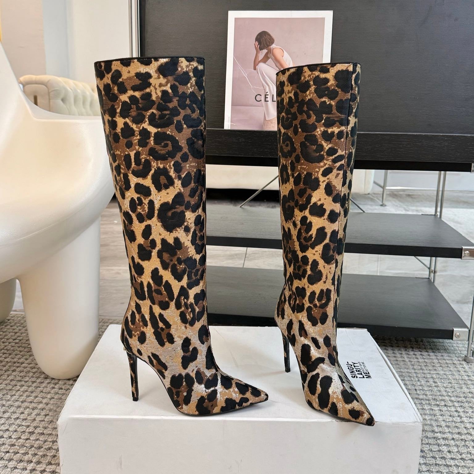 Dolc* & Gabban* 24SS Pointed Toe Leopard Print High Heel Boots 1:1 VIP 11