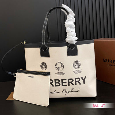 B new shopping bag