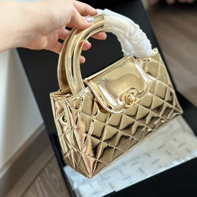 The most eye-catching bagCH The most eye-catching bag