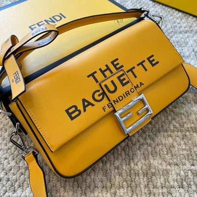 Joint style baguette bag