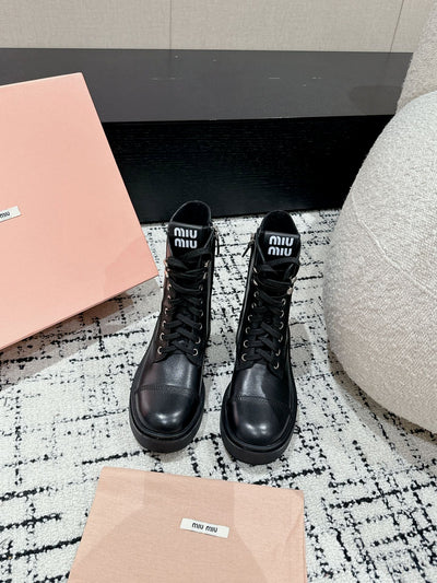 Retro motorcycle boots lace-up Martin boots Miu Miu autumn and winter SS VIP1:1