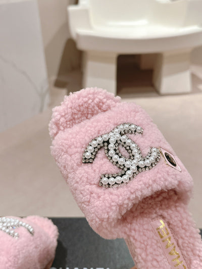 Pink Fur Slippers Chanel VIP1:1