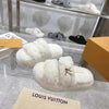 LV new fur slippers VIP1:1