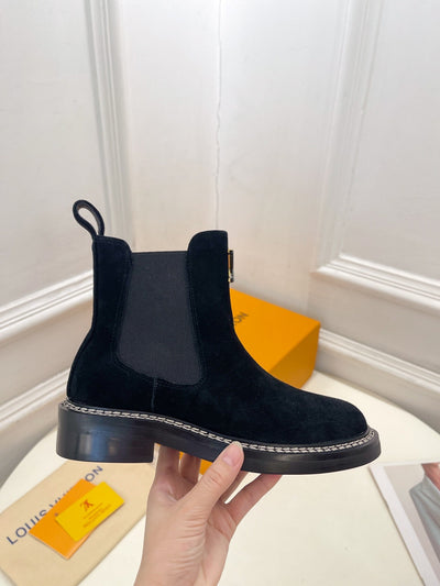 Louis Vuitton new 2025 new high quality VIP1:1 thick sole Chelsea ankle boots collection