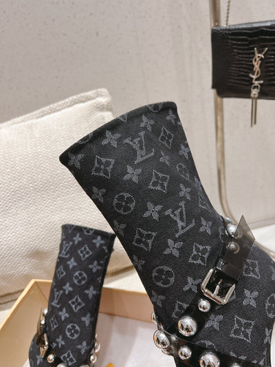 Louis Vuitton new 2025 new style high quality VIP1:1 high heel boots