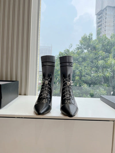 Chan*** 2025 new high quality VIP1:1 autumn and winter British style Chanel elastic knitted short boots